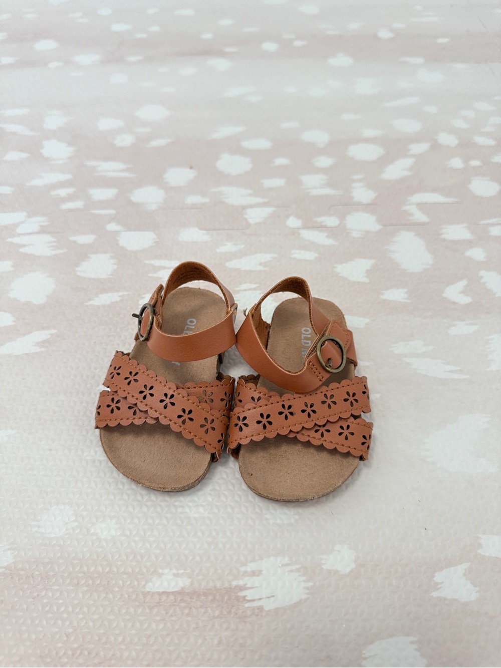 Old Navy Girls Tan Floral Cutout Sandals with Buckle